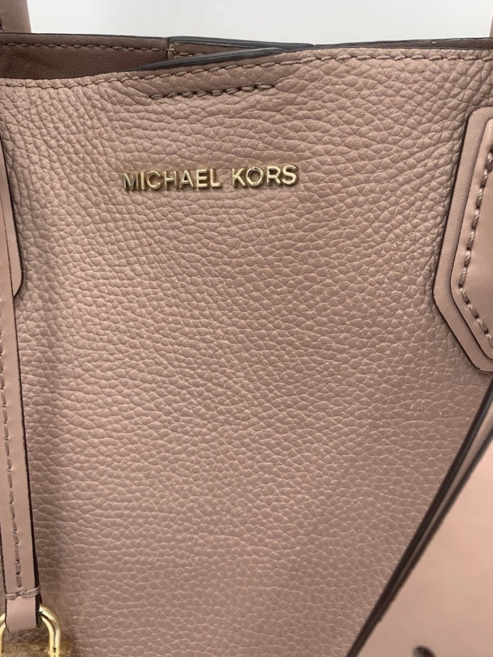 Michael Kors Deep Pink Mercer Medium Pebble Leather Gold Lock Detail Handbag - Picture 5 of 14